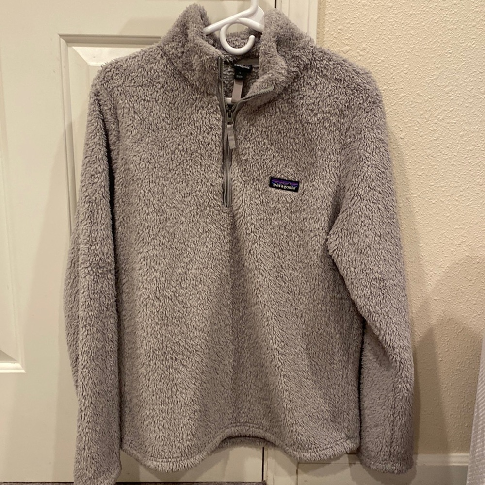 grey patagonia quarter zip sweater